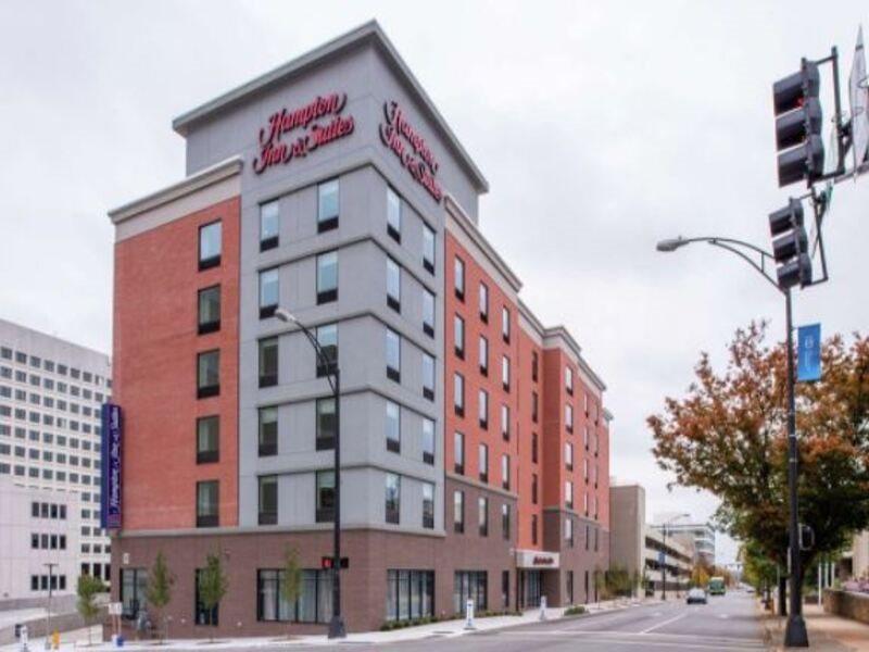 Hampton Inn & Suites Winston-Salem Downtown Exterior foto