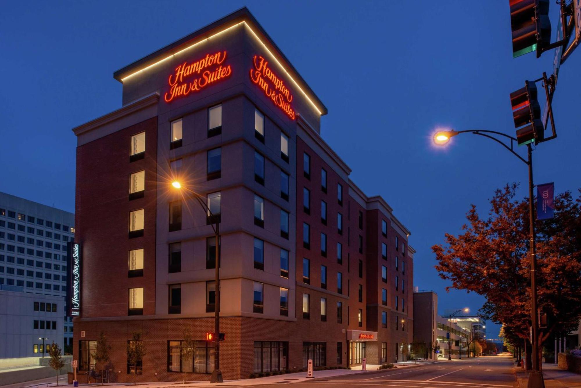 Hampton Inn & Suites Winston-Salem Downtown Exterior foto